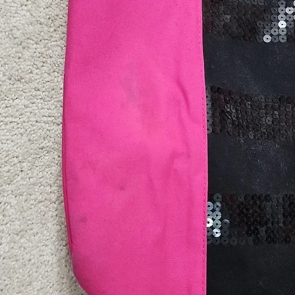 Victoria's Secret Travel Bag Black/Pink - Picture 8 of 11